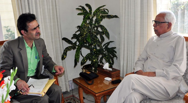 South Asia Foundation, UMIKS Director with Governer Shri N N Vohra 